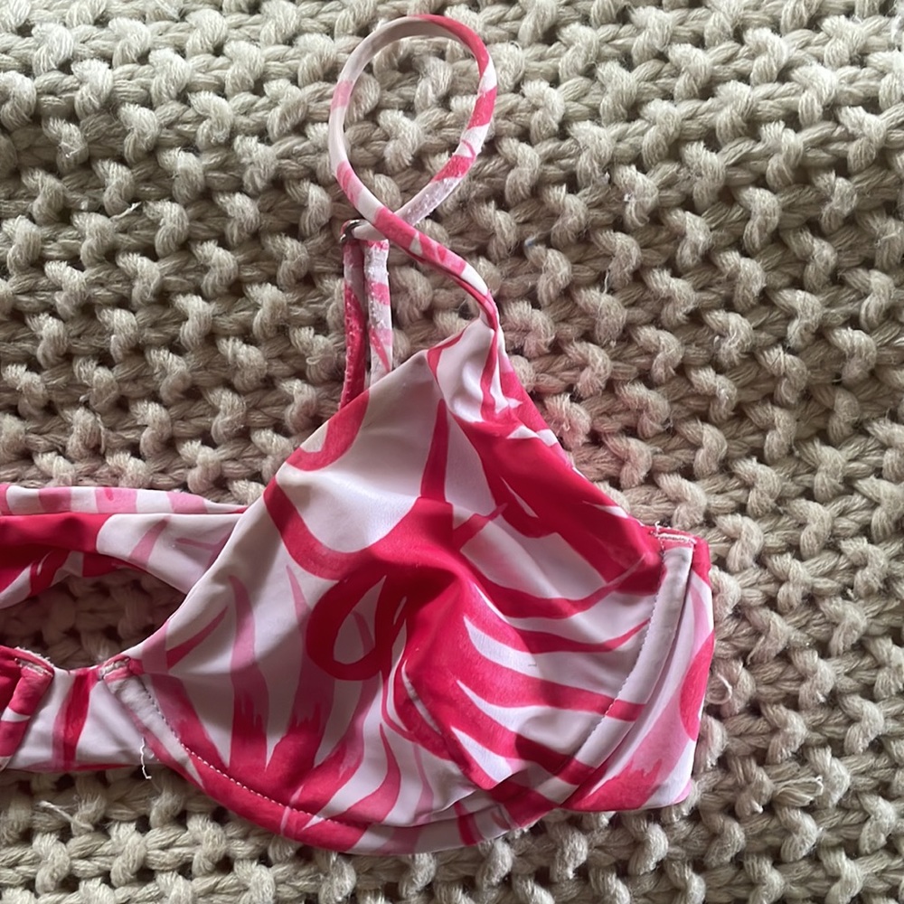 Mikoh Waikui Bottom (Size L) & Lima Top (Size M) … - image 2